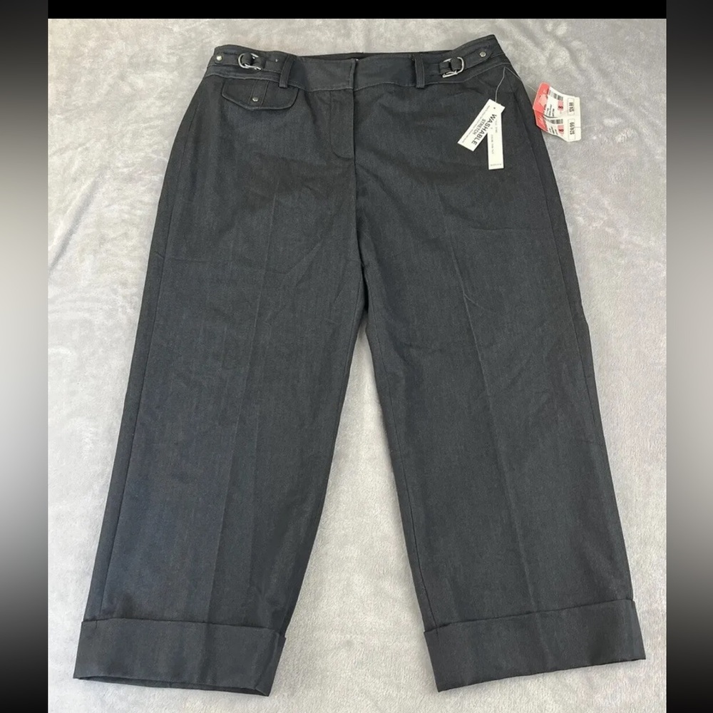 Sharagano Studio womens Dark Navy roll hem capri size 8